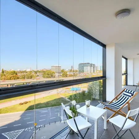 West Side * ורשה