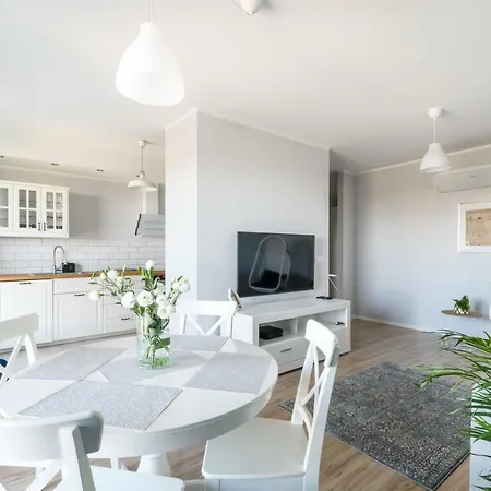 West Side Apartment Warsaw